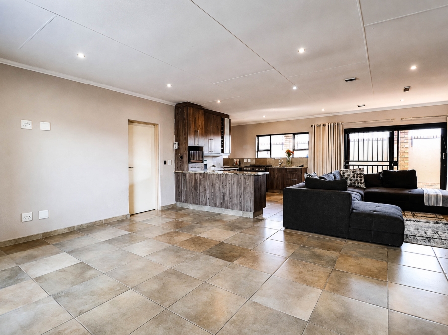 3 Bedroom Property for Sale in Terenure Gauteng