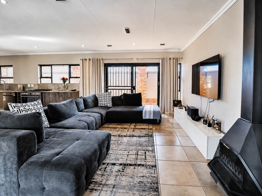 3 Bedroom Property for Sale in Terenure Gauteng