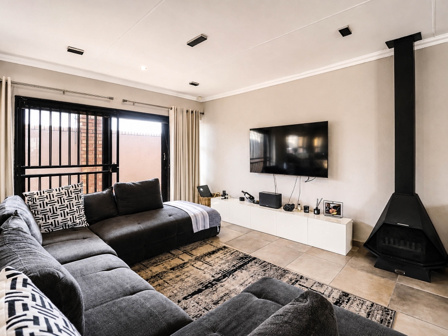 3 Bedroom Property for Sale in Terenure Gauteng