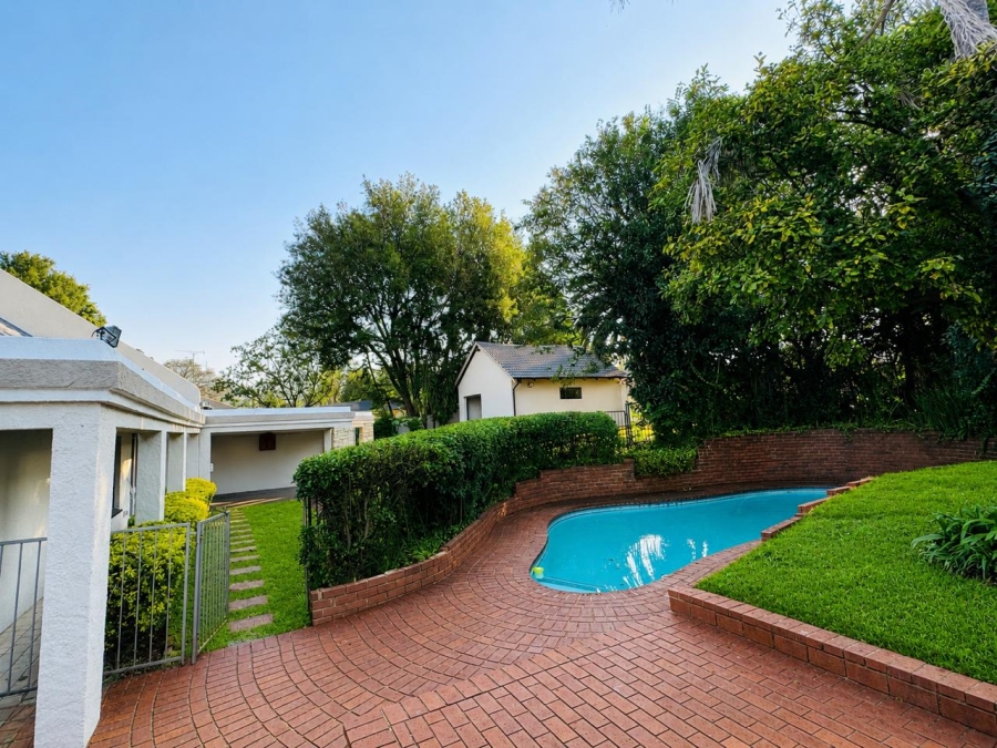 3 Bedroom Property for Sale in Weltevreden Park Gauteng