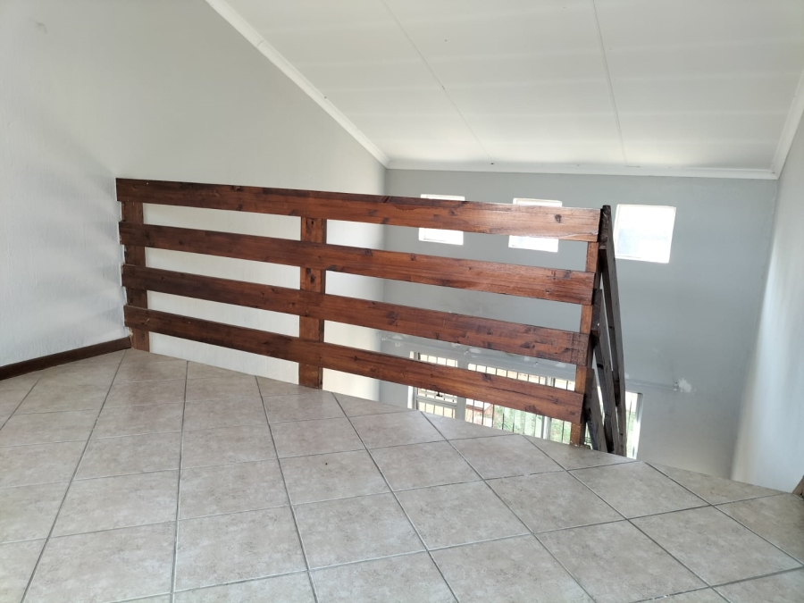 2 Bedroom Property for Sale in Honeypark Gauteng