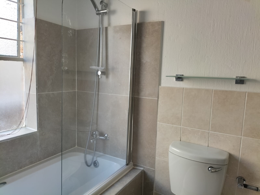 2 Bedroom Property for Sale in Honeypark Gauteng