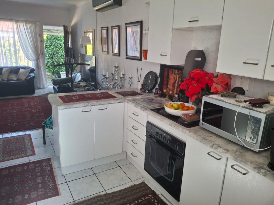 2 Bedroom Property for Sale in Eike Park Gauteng