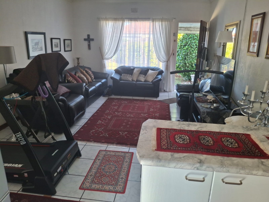 2 Bedroom Property for Sale in Eike Park Gauteng