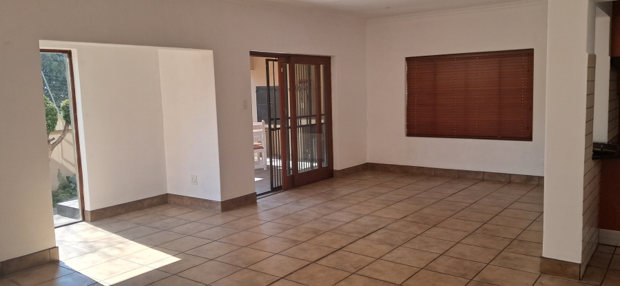 To Let 3 Bedroom Property for Rent in Monument Gauteng