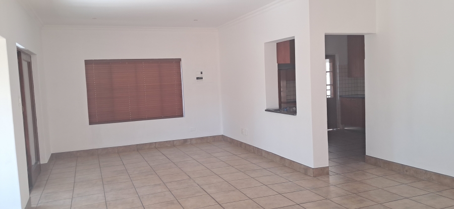 To Let 3 Bedroom Property for Rent in Monument Gauteng