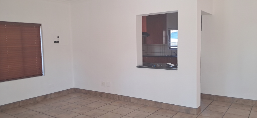 To Let 3 Bedroom Property for Rent in Monument Gauteng