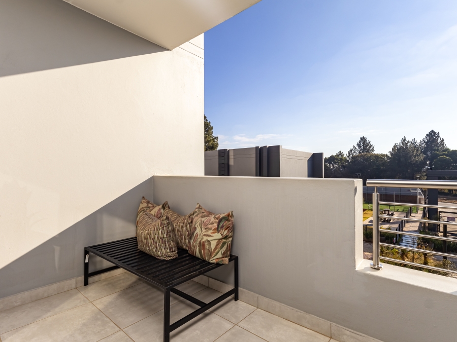 2 Bedroom Property for Sale in Glen Austin Gauteng