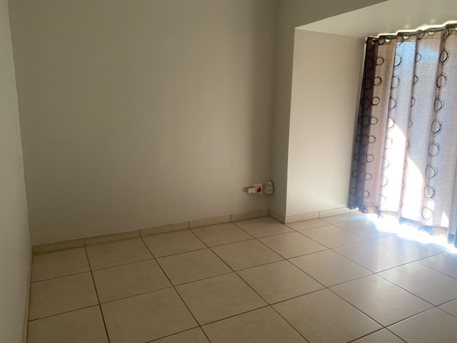 To Let 2 Bedroom Property for Rent in Chartwell Gauteng