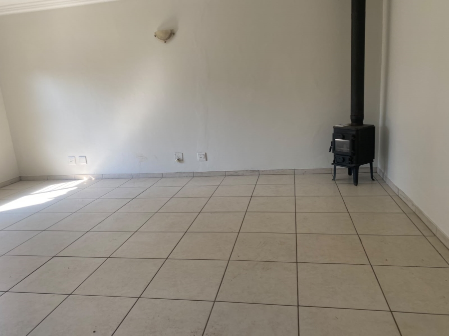 To Let 2 Bedroom Property for Rent in Chartwell Gauteng