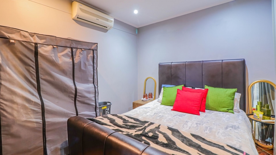 To Let 2 Bedroom Property for Rent in Morningside Gauteng