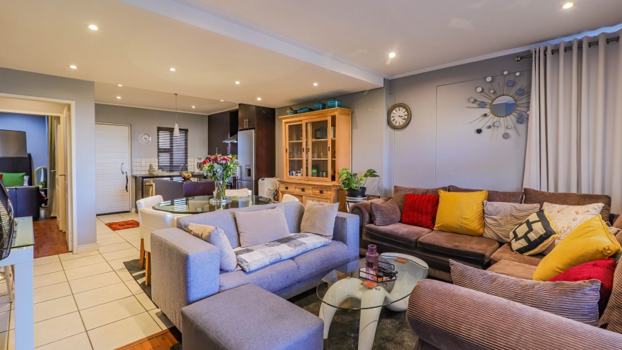To Let 2 Bedroom Property for Rent in Morningside Gauteng