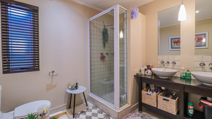 To Let 2 Bedroom Property for Rent in Morningside Gauteng