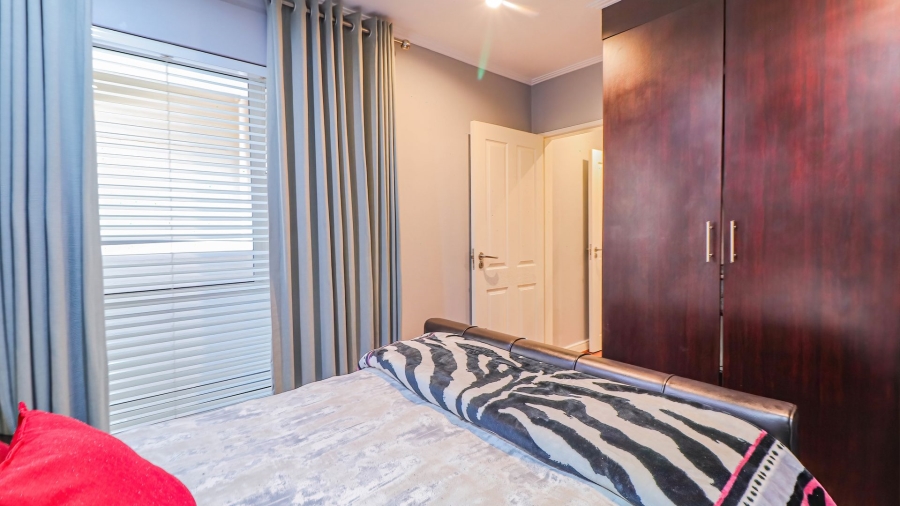 To Let 2 Bedroom Property for Rent in Morningside Gauteng