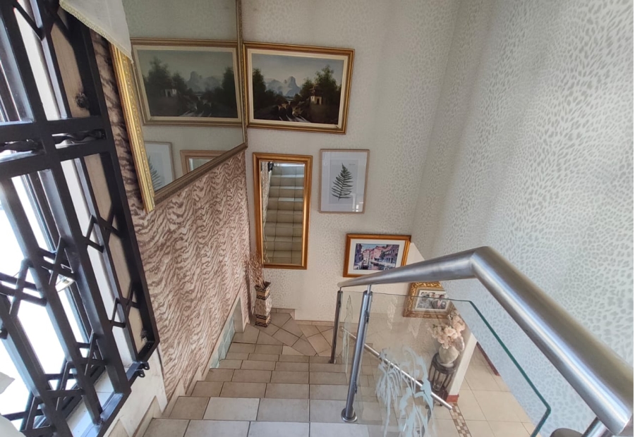 4 Bedroom Property for Sale in Brackendowns Gauteng