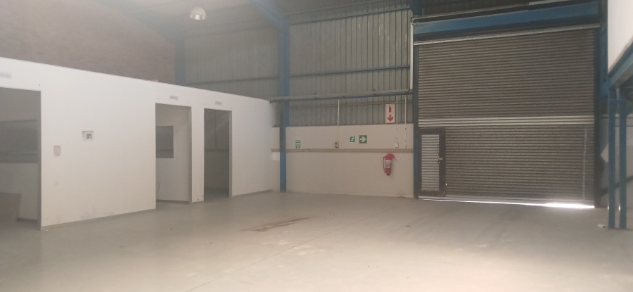 To Let Commercial Property for Rent in Sebenza Gauteng