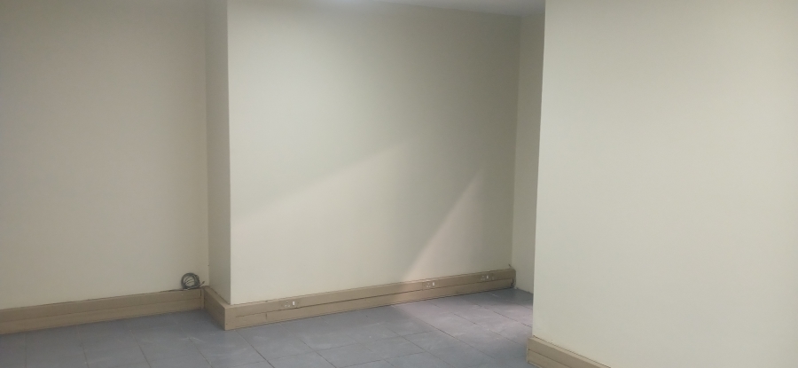 To Let Commercial Property for Rent in Sebenza Gauteng