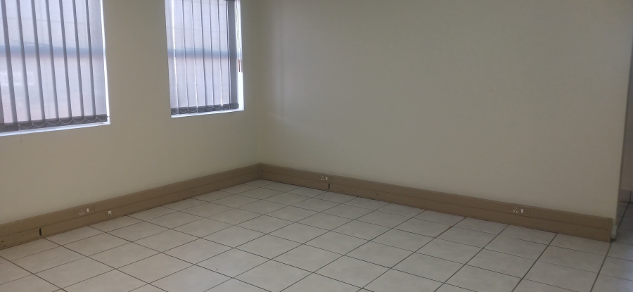 To Let Commercial Property for Rent in Sebenza Gauteng