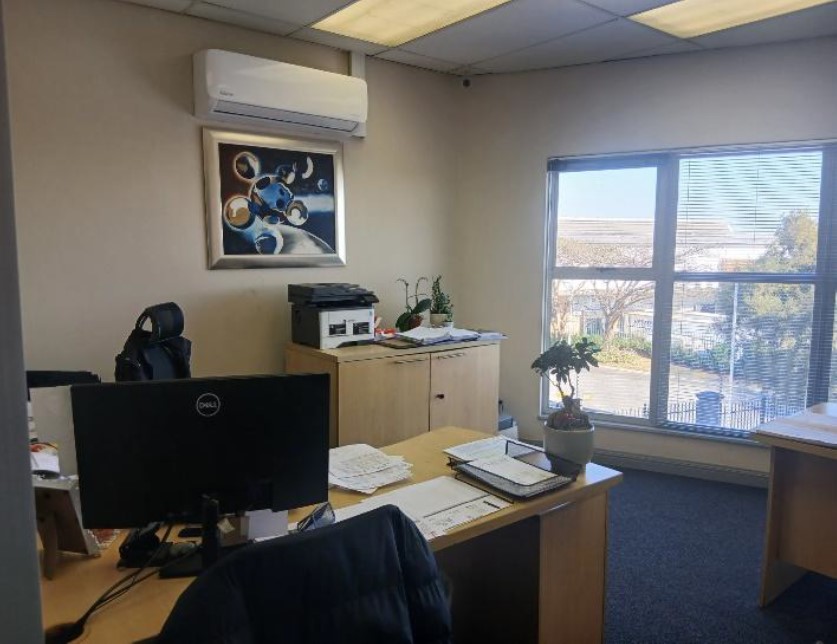 To Let Commercial Property for Rent in Longmeadow Gauteng