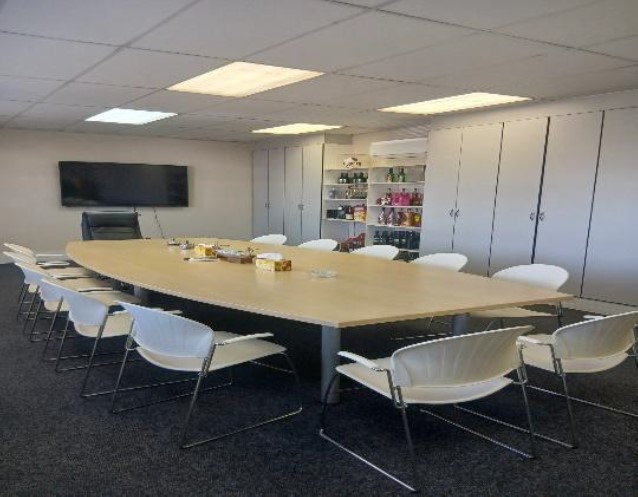 To Let Commercial Property for Rent in Longmeadow Gauteng