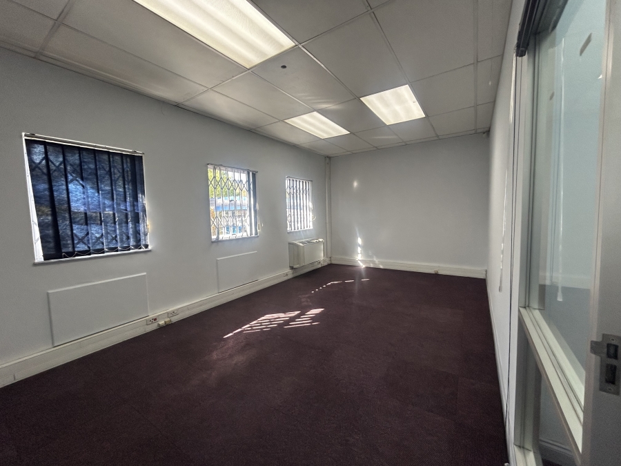 To Let Commercial Property for Rent in Spartan Gauteng