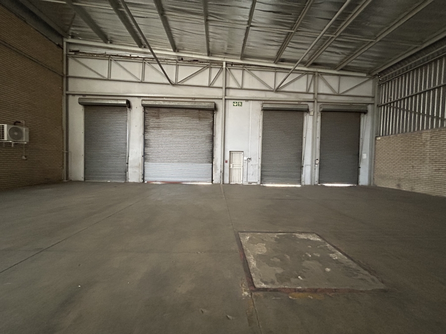 To Let Commercial Property for Rent in Spartan Gauteng
