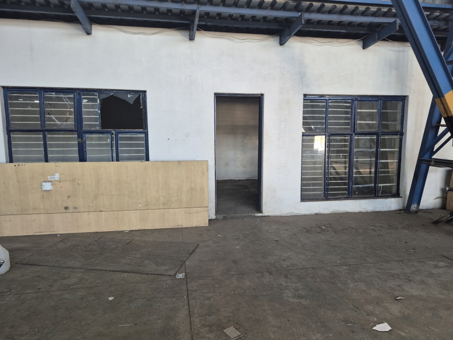 To Let Commercial Property for Rent in Elandsfontein Gauteng