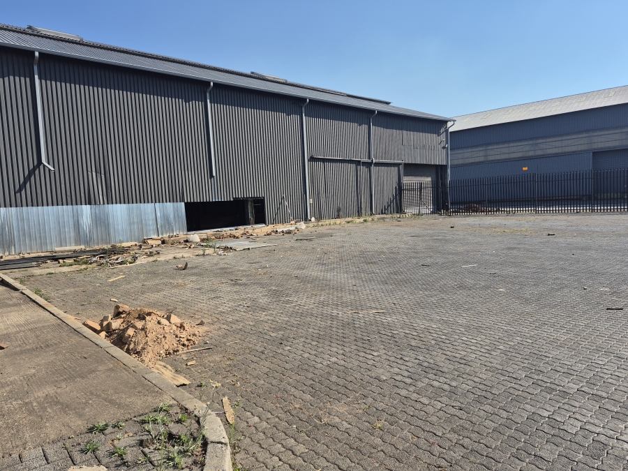 To Let Commercial Property for Rent in Elandsfontein Gauteng