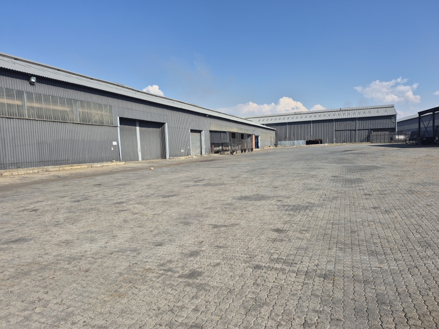To Let Commercial Property for Rent in Elandsfontein Gauteng