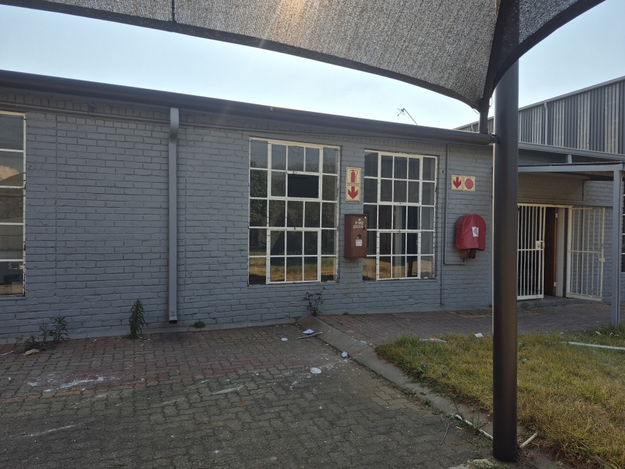 To Let Commercial Property for Rent in Elandsfontein Gauteng