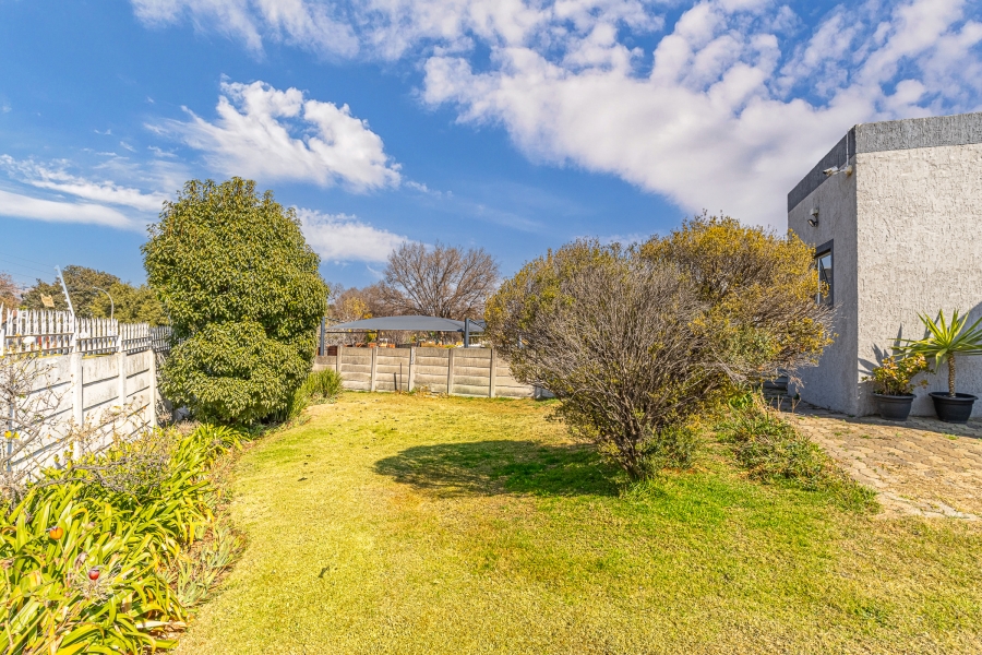 3 Bedroom Property for Sale in Highway Gardens Gauteng