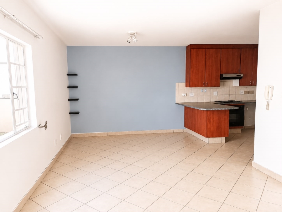 To Let 2 Bedroom Property for Rent in North Riding Gauteng