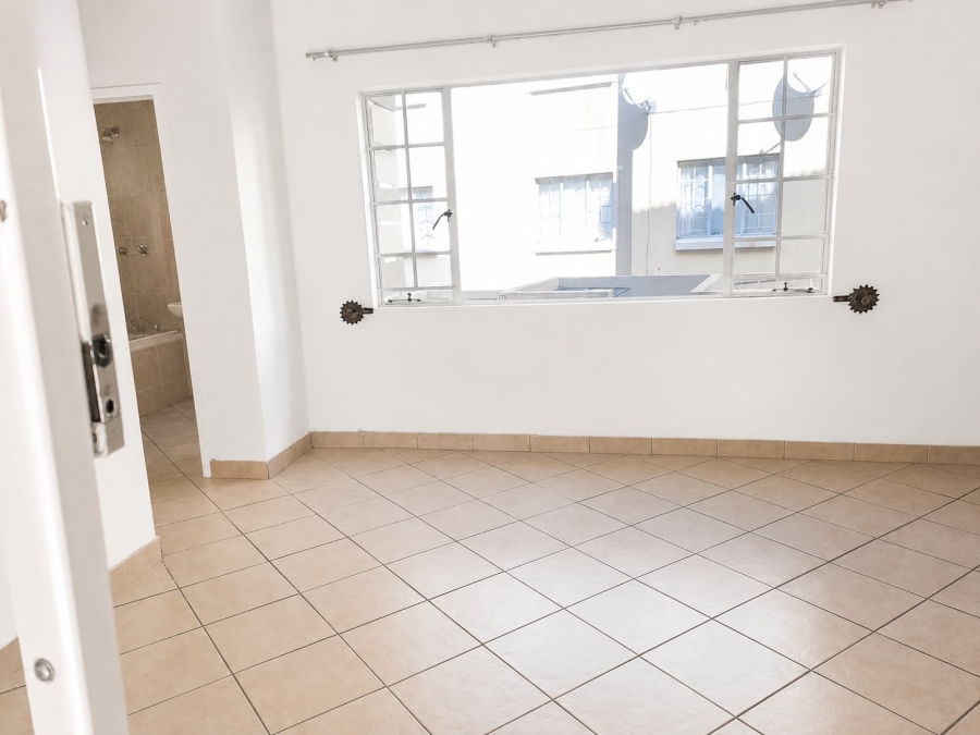 To Let 2 Bedroom Property for Rent in North Riding Gauteng