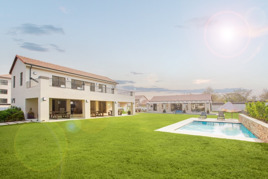 To Let 2 Bedroom Property for Rent in Broadacres Gauteng