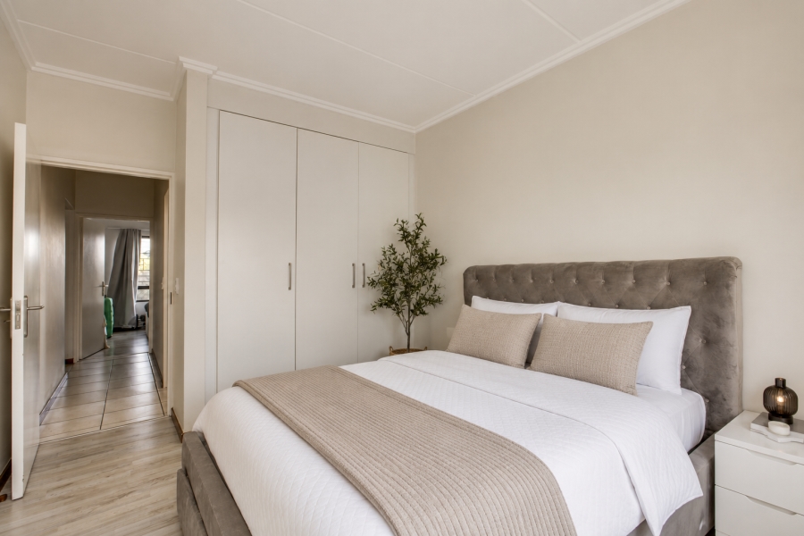 2 Bedroom Property for Sale in Bryanston Gauteng
