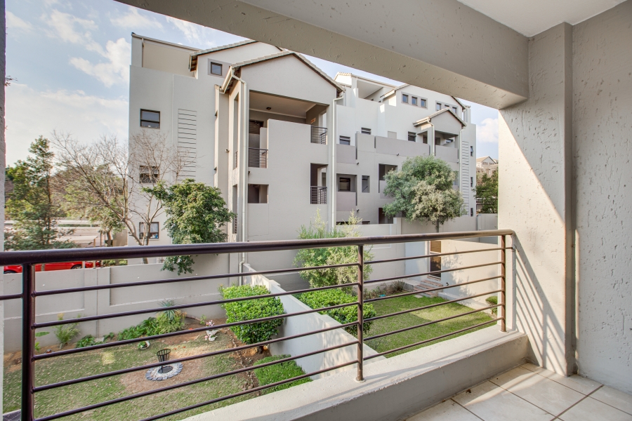 2 Bedroom Property for Sale in Bryanston Gauteng