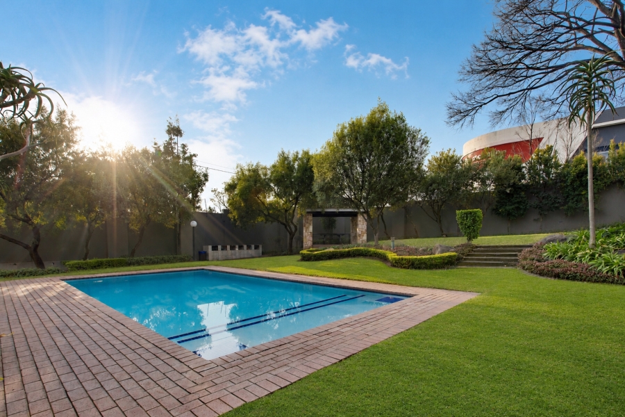 2 Bedroom Property for Sale in Bryanston Gauteng