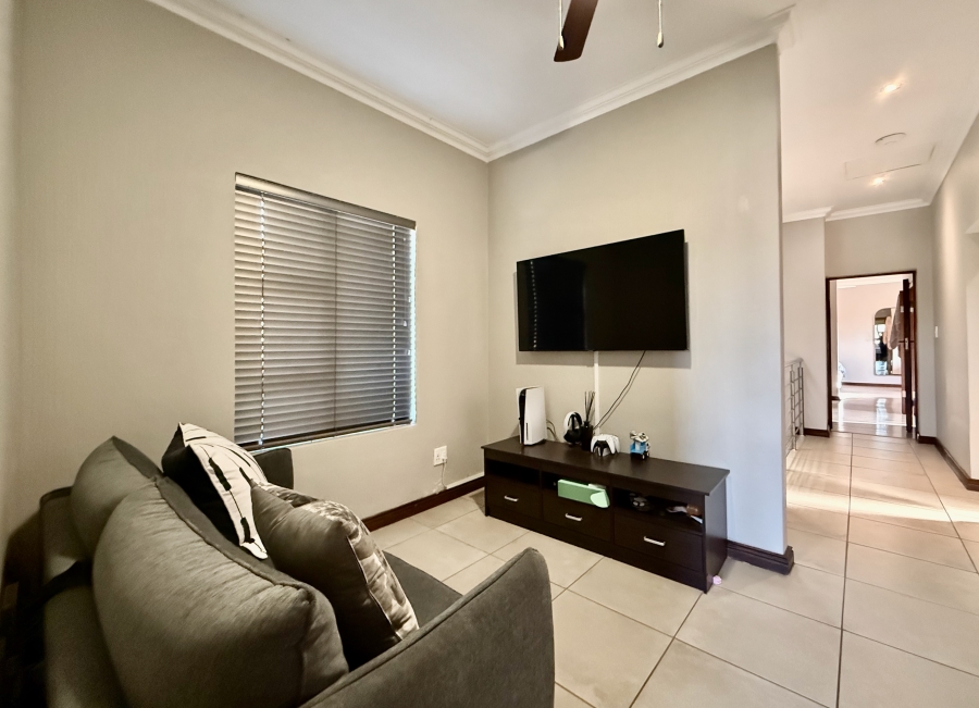 4 Bedroom Property for Sale in Newmark Estate Gauteng