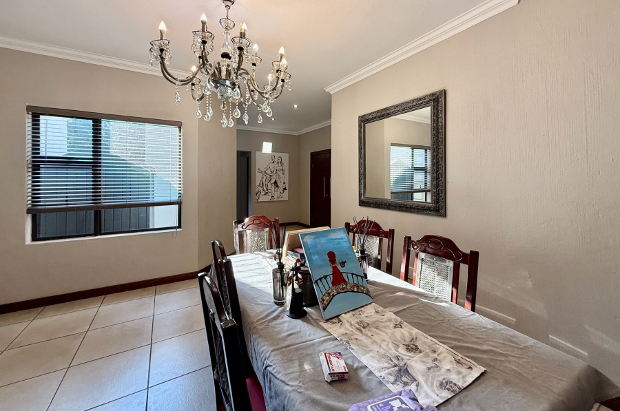 4 Bedroom Property for Sale in Newmark Estate Gauteng