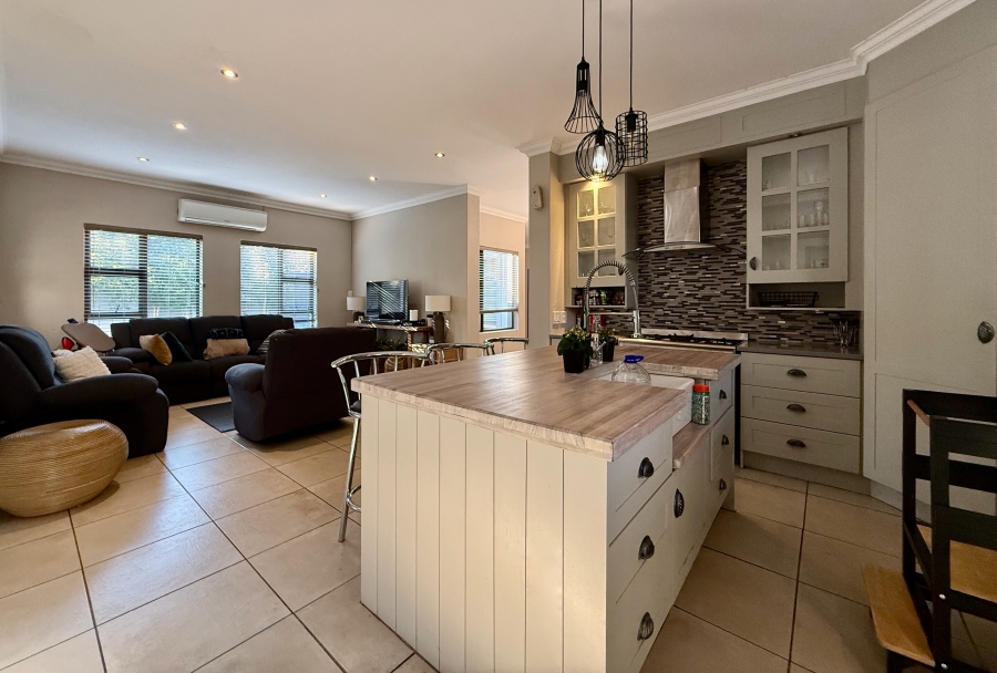 4 Bedroom Property for Sale in Newmark Estate Gauteng