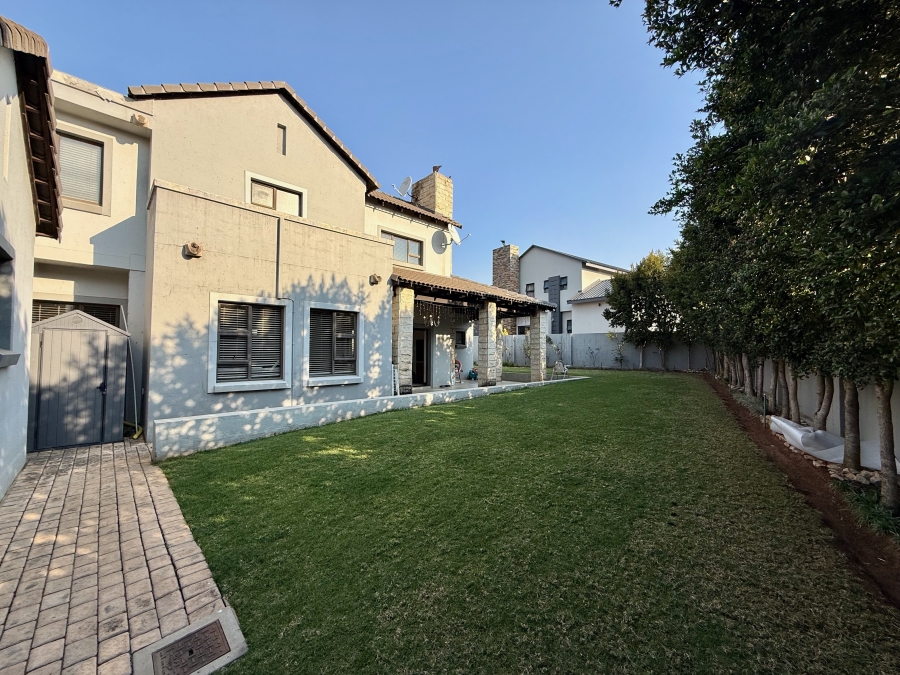 4 Bedroom Property for Sale in Newmark Estate Gauteng