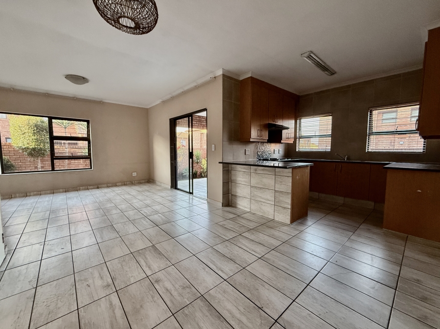 3 Bedroom Property for Sale in Willow Park Manor Gauteng