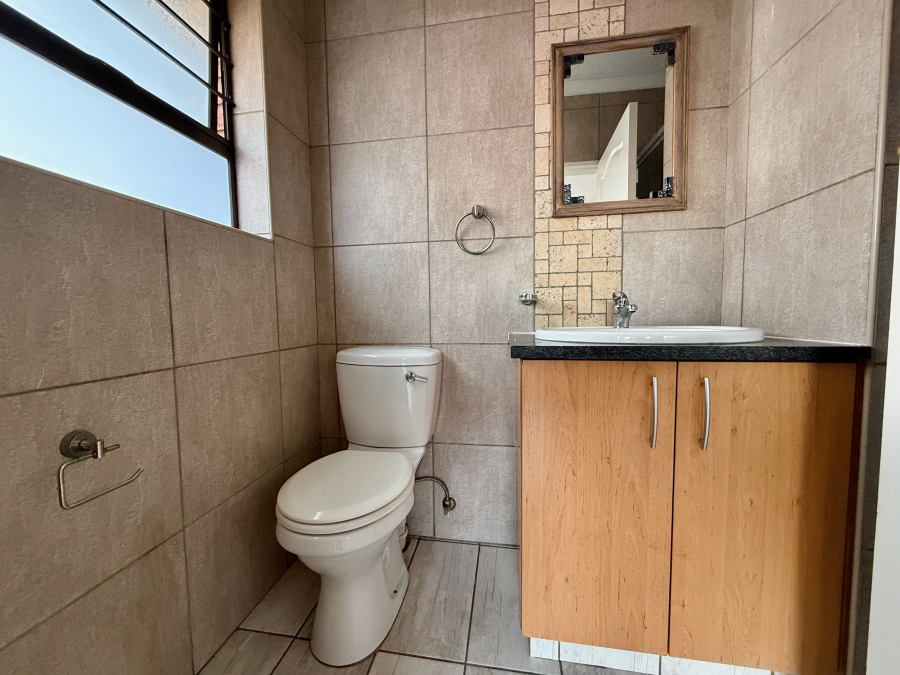 3 Bedroom Property for Sale in Willow Park Manor Gauteng