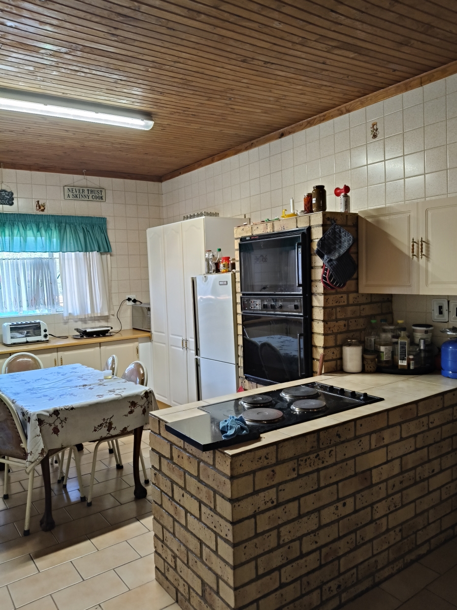 4 Bedroom Property for Sale in Suideroord Gauteng