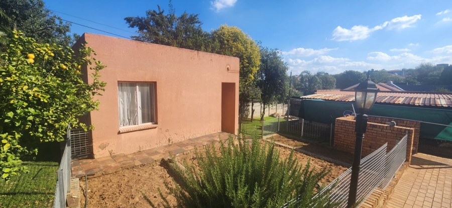 4 Bedroom Property for Sale in Suideroord Gauteng