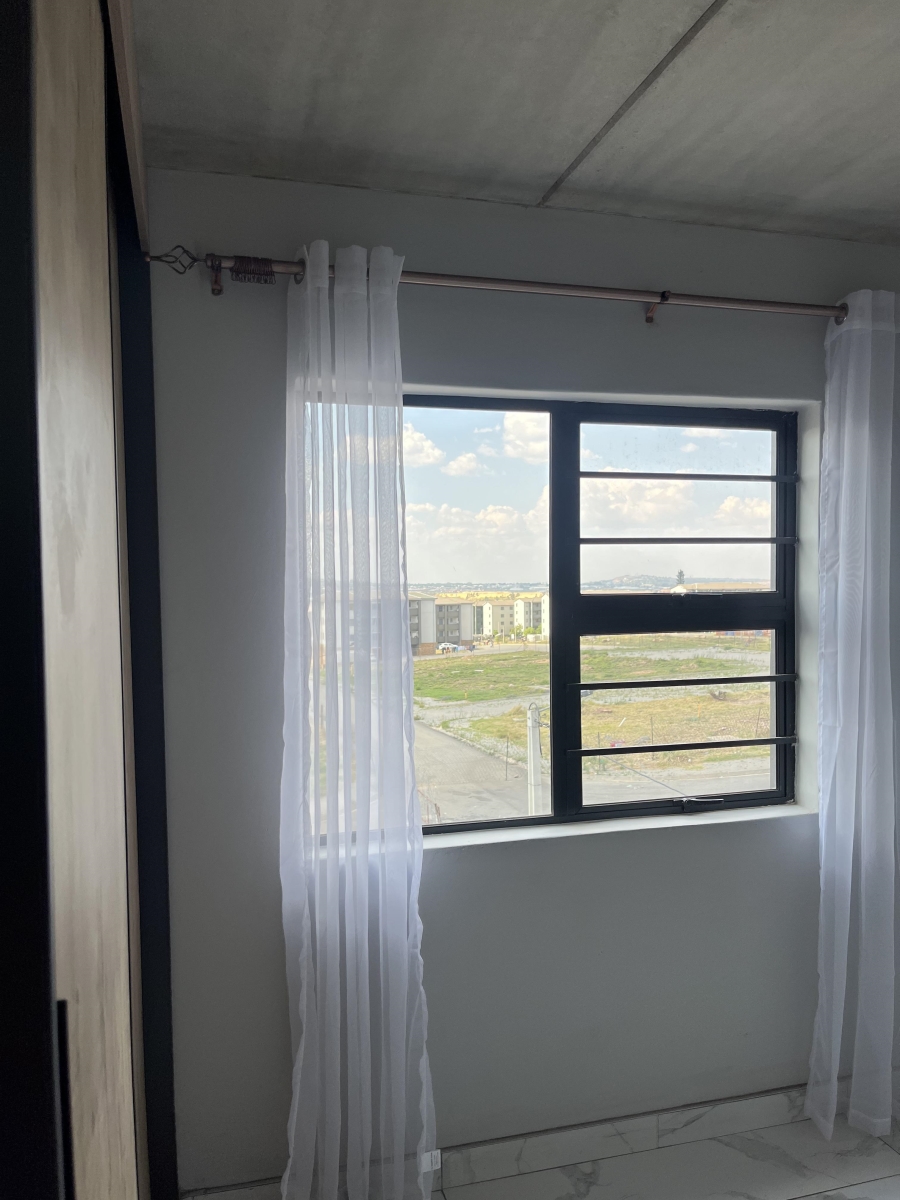 To Let 2 Bedroom Property for Rent in South Hills Gauteng