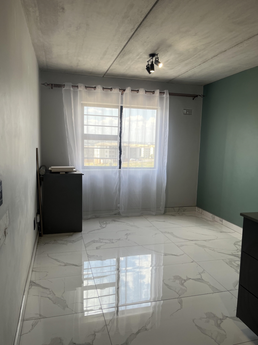 To Let 2 Bedroom Property for Rent in South Hills Gauteng