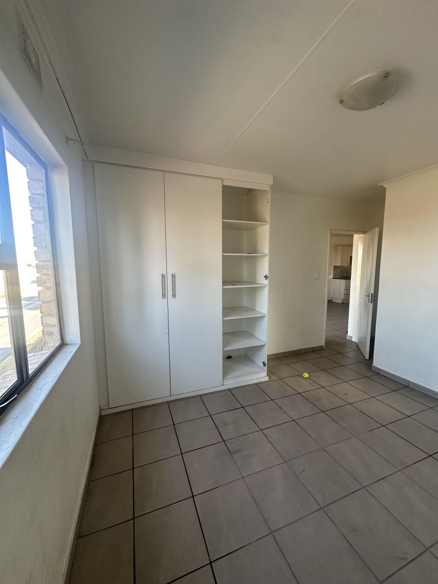 3 Bedroom Property for Sale in Albertsdal Gauteng