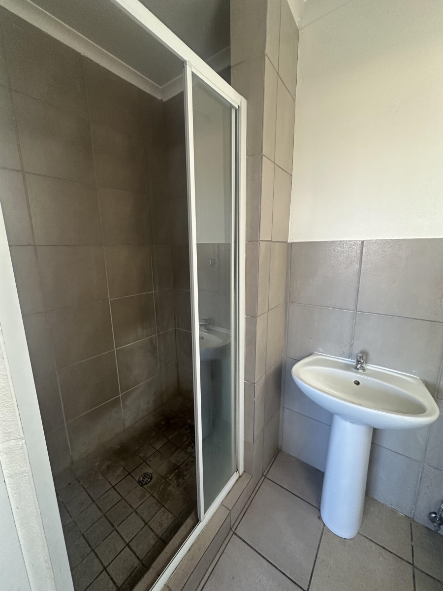 3 Bedroom Property for Sale in Albertsdal Gauteng