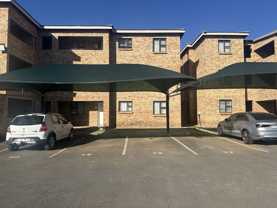 3 Bedroom Property for Sale in Albertsdal Gauteng